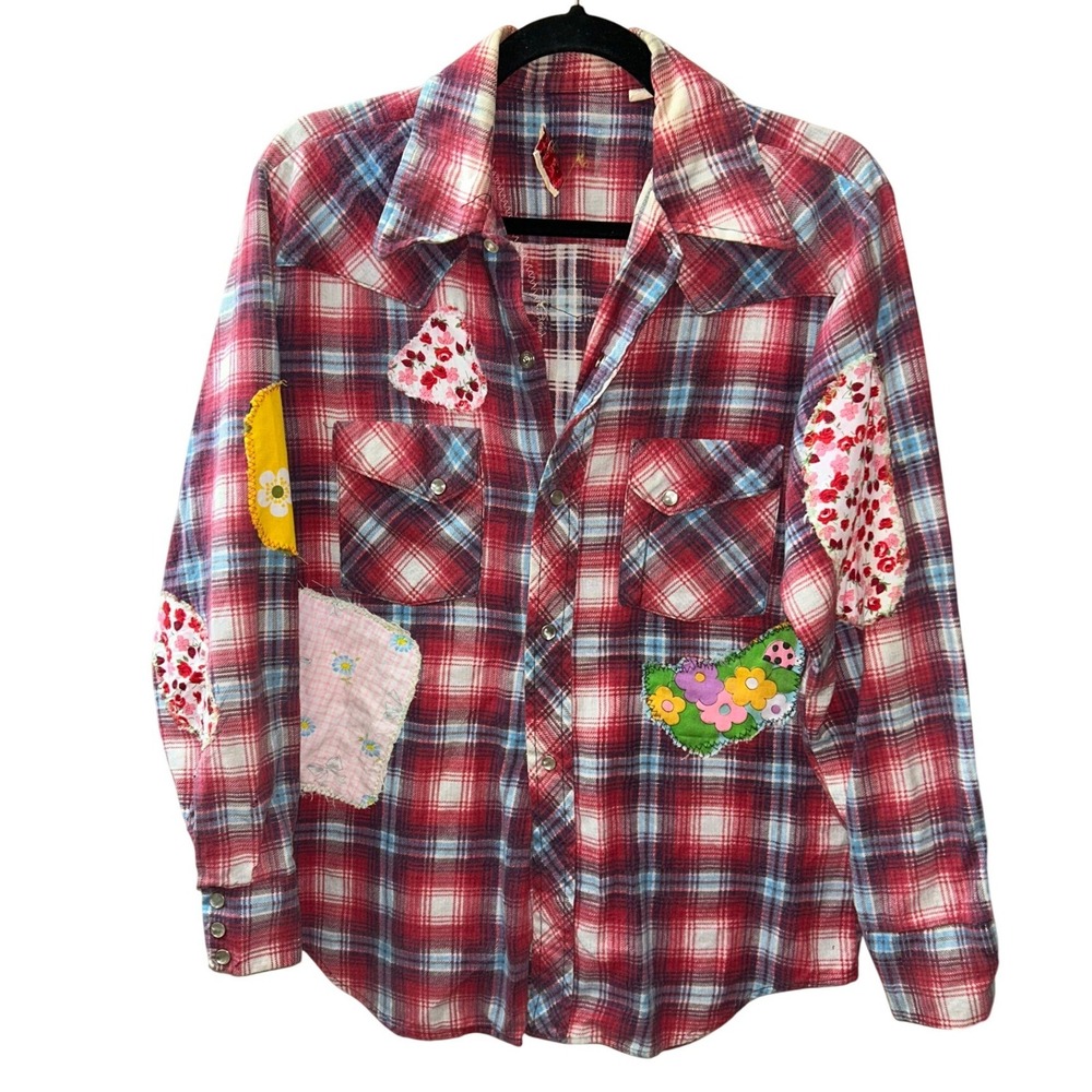 The Pecos Red Plaid Up Cycled Long Tail Western Shirt Appliqued‎ Patches Size M